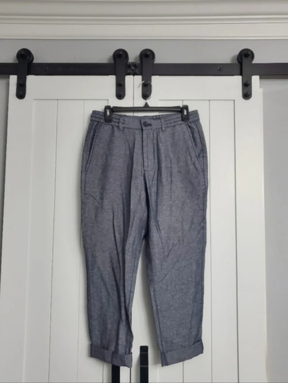 Banana Republic Heather Gray Pleated Chinos